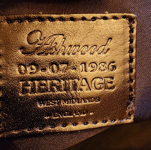 Leather Travel Bag - Picture 12 of 12